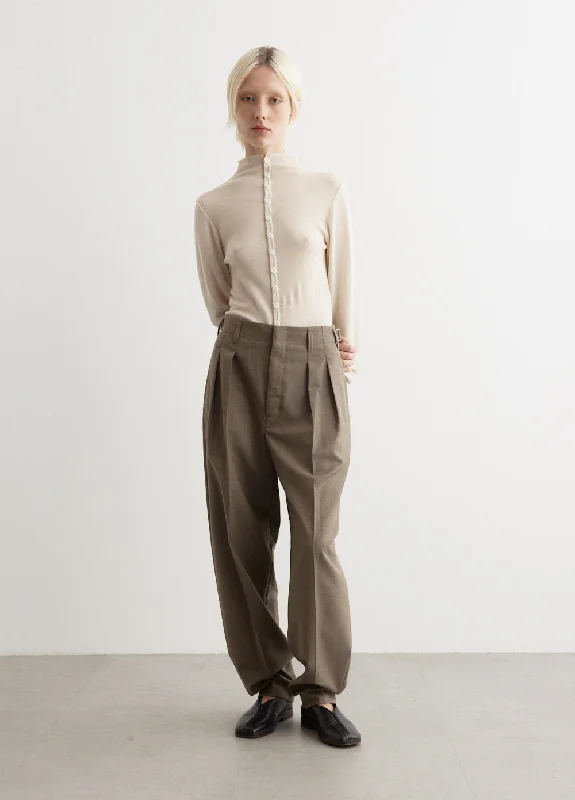 Pleated Tapered Pants