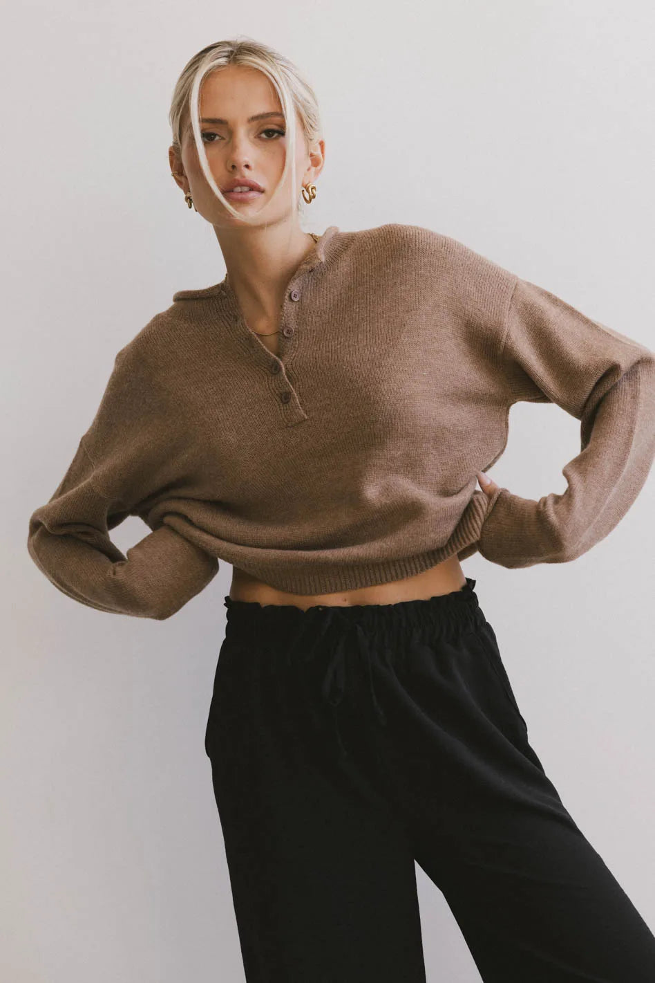 Meli Button Front Knit Sweater in Brown